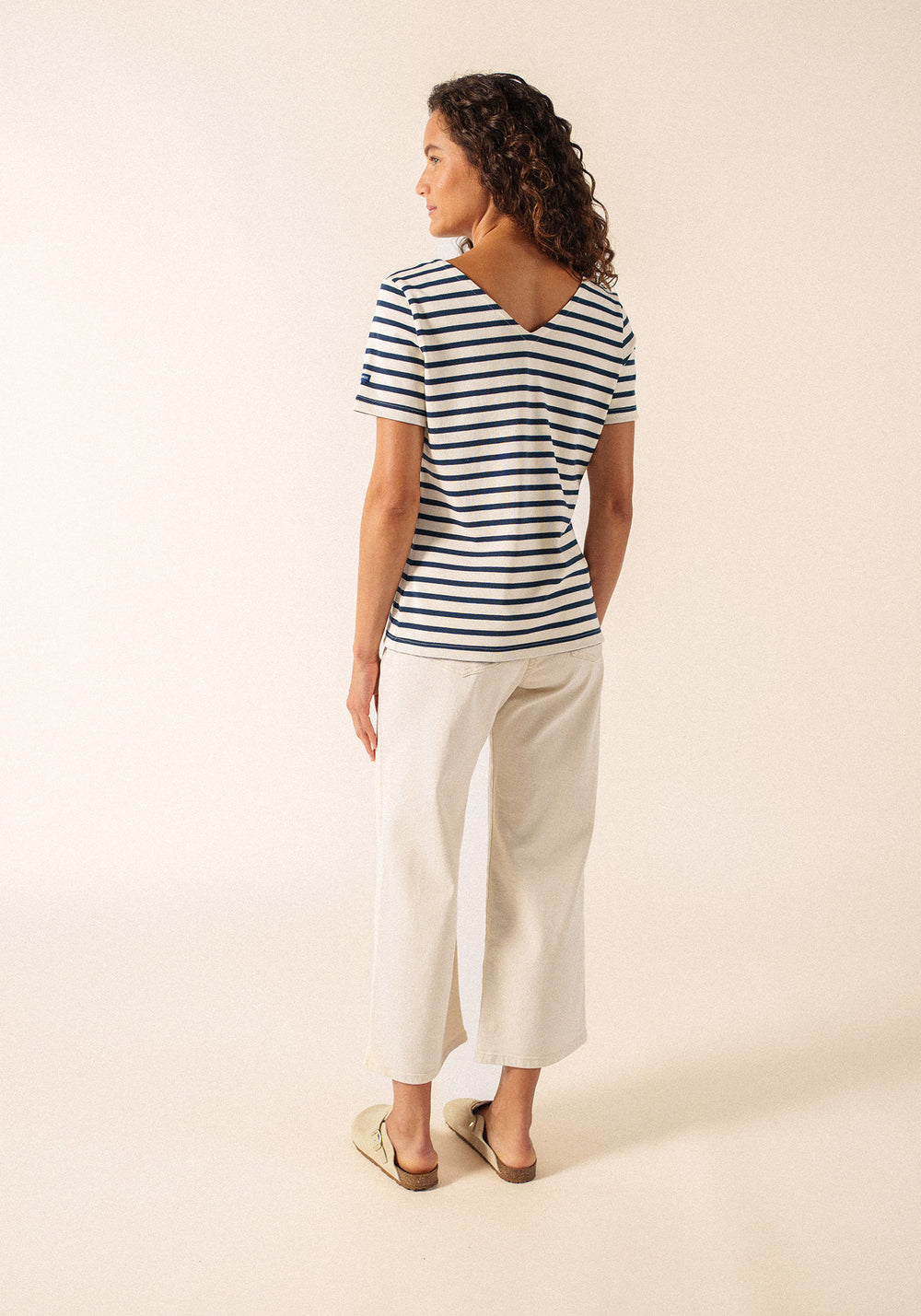 Camiseta Agon (ECRU/MARINE)