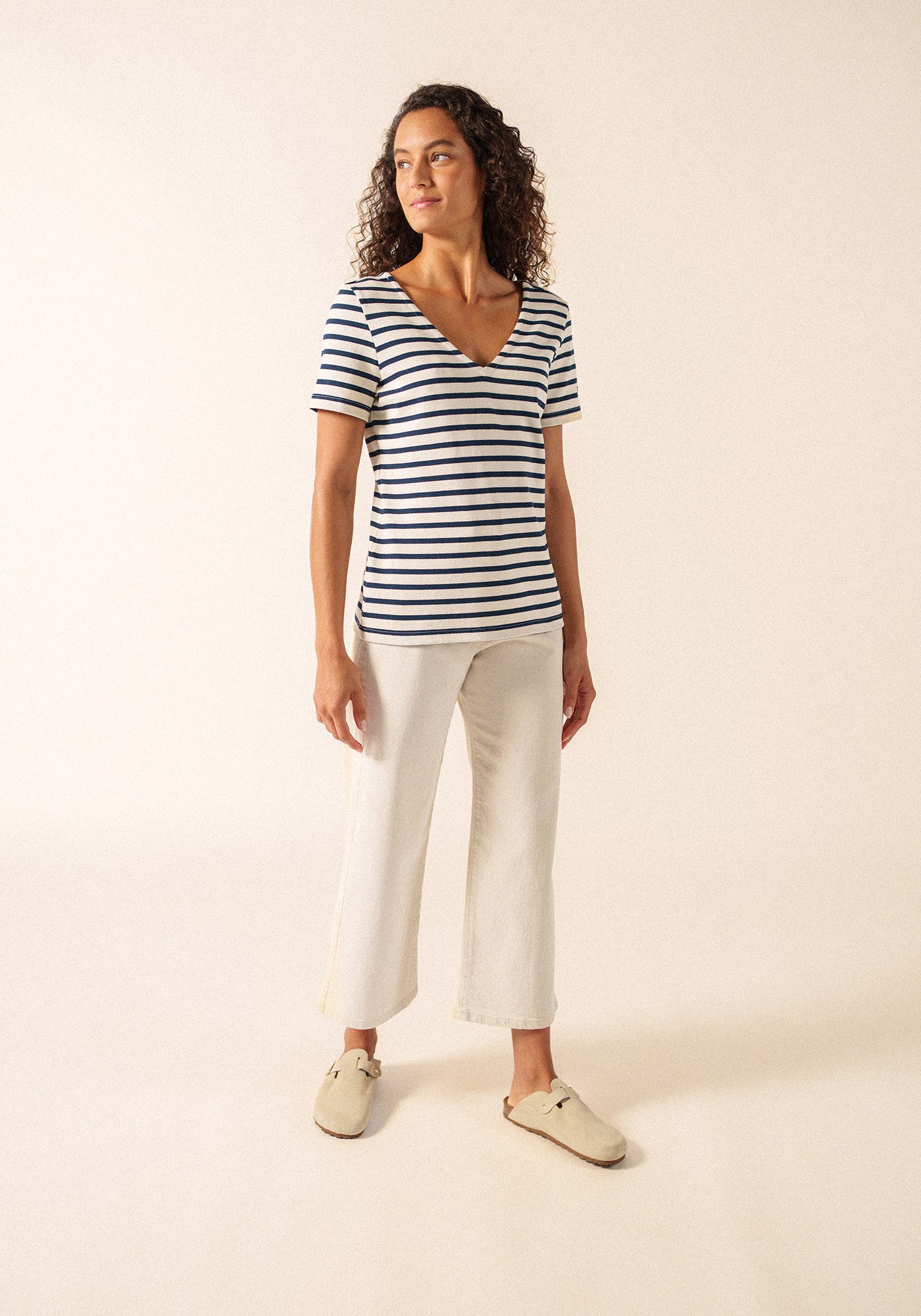 Camiseta Agon (ECRU/MARINE)