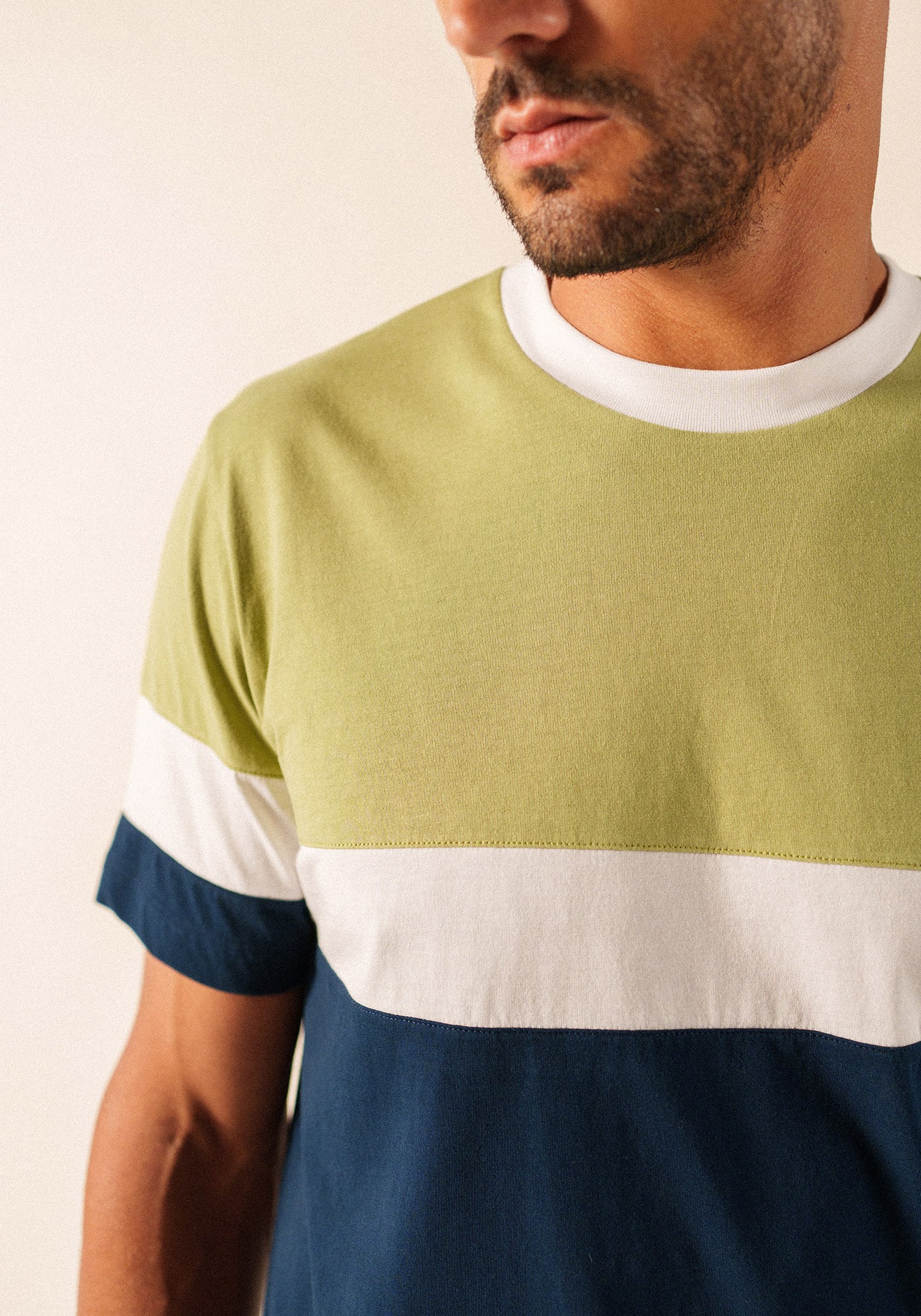 Camiseta Peyo (PETRÓLEO/MARINA)